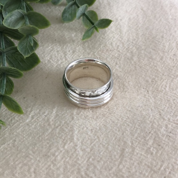 Hammered Spinner Ring, Sterling Silver - Picture 5 of 6